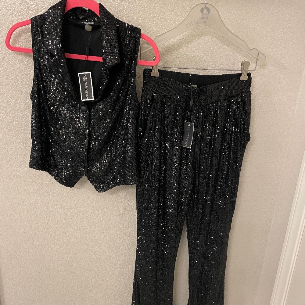 CABLE & GAUGE Black Sequin 2 Piece Set Vest Wide Leg Pant S/M